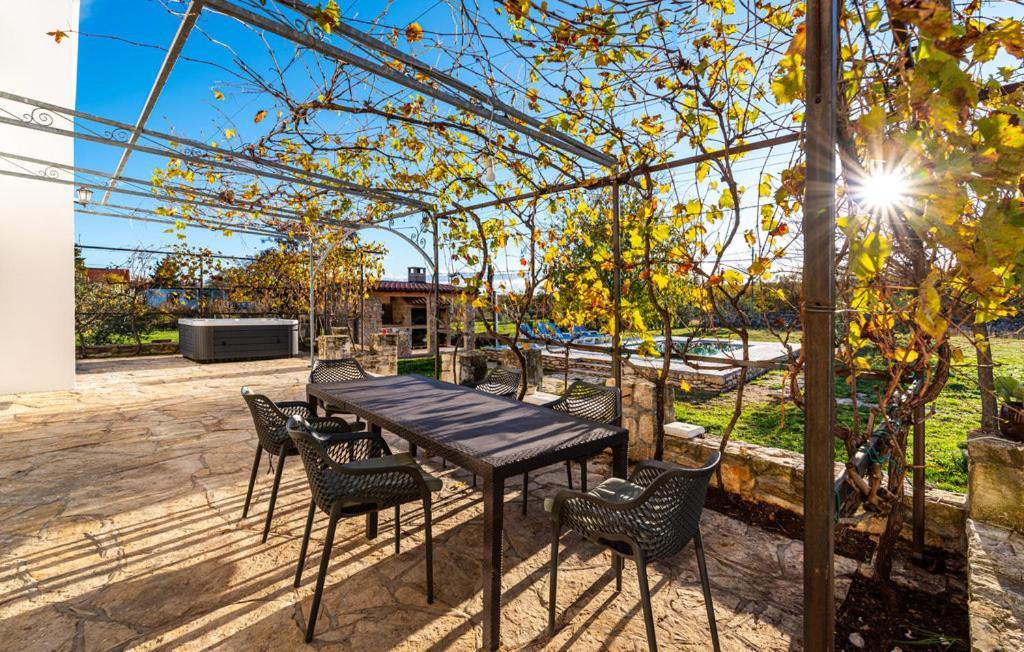 זאדאר Villa Mandorla With Private Pool מראה חיצוני תמונה